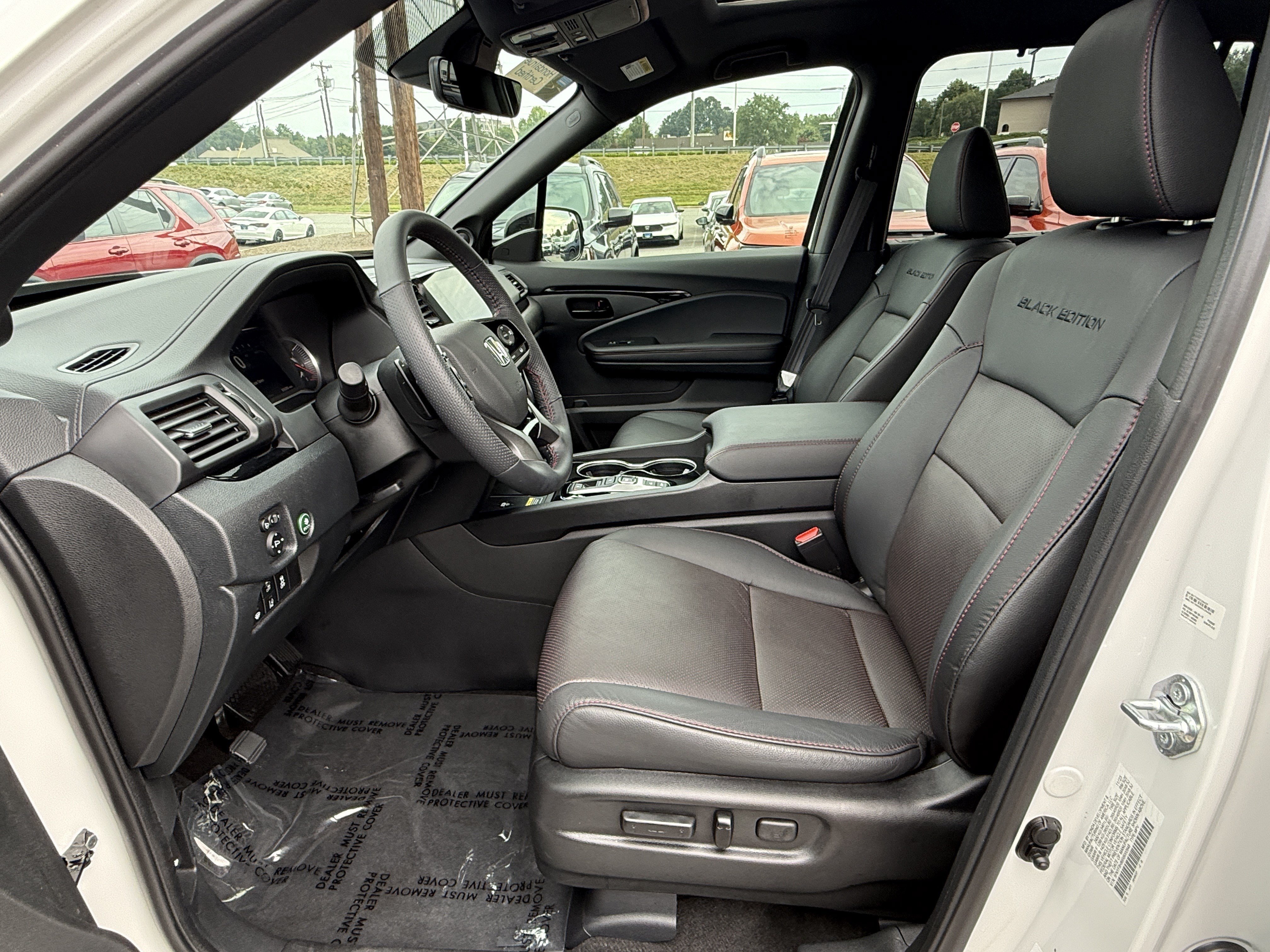 Certified 2024 Honda Passport Black Edition image 16