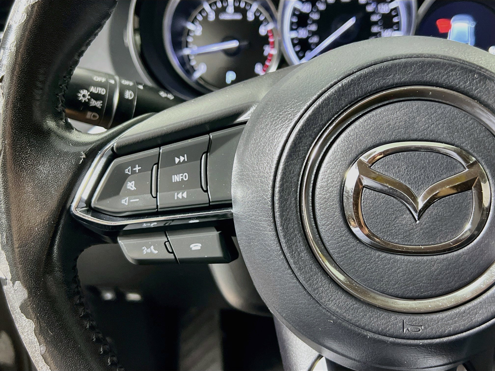 Used 2021 MAZDA CX-9 Touring w/ Touring Premium Package FWD image 18