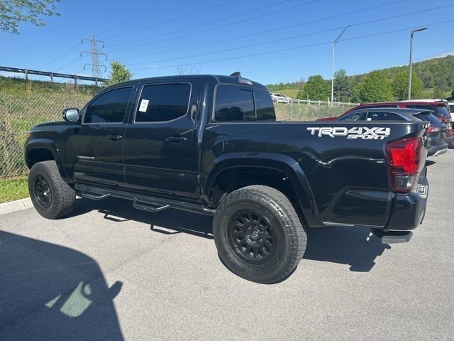 Used 2018 Toyota Tacoma TRD Sport image 13