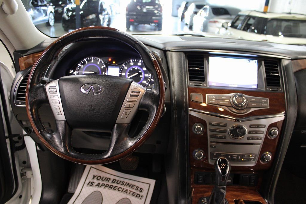 Used 2018 INFINITI QX80 2WD w/ Driver Assistance Package image 19