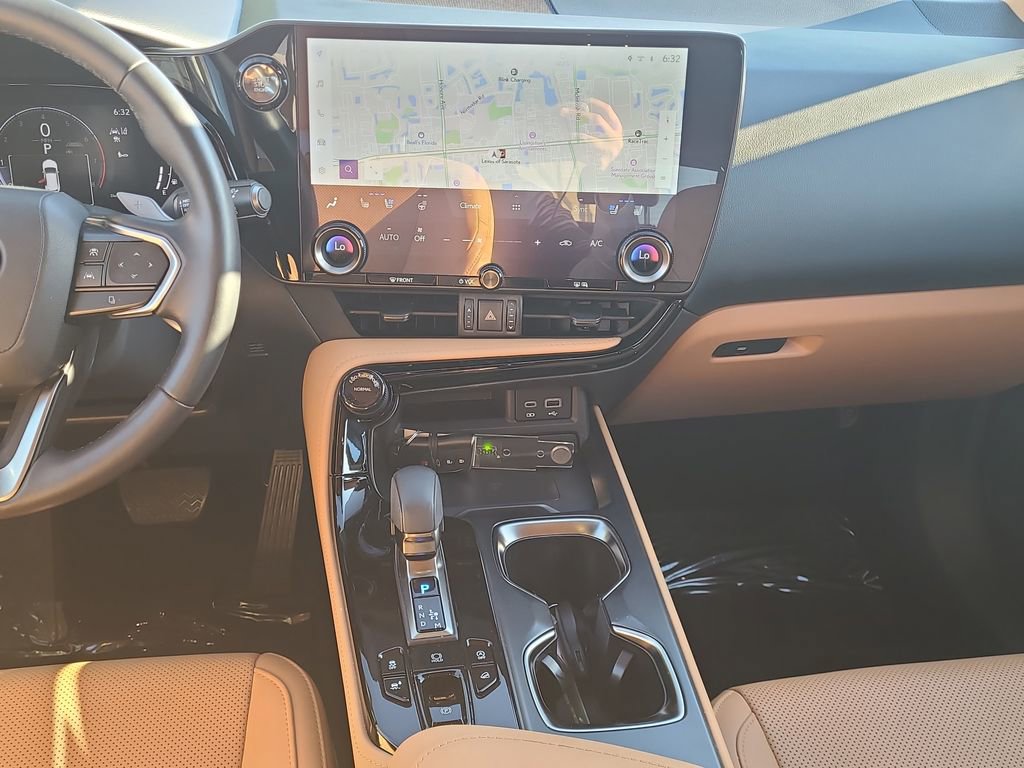 Used 2024 Lexus NX 350 AWD image 22