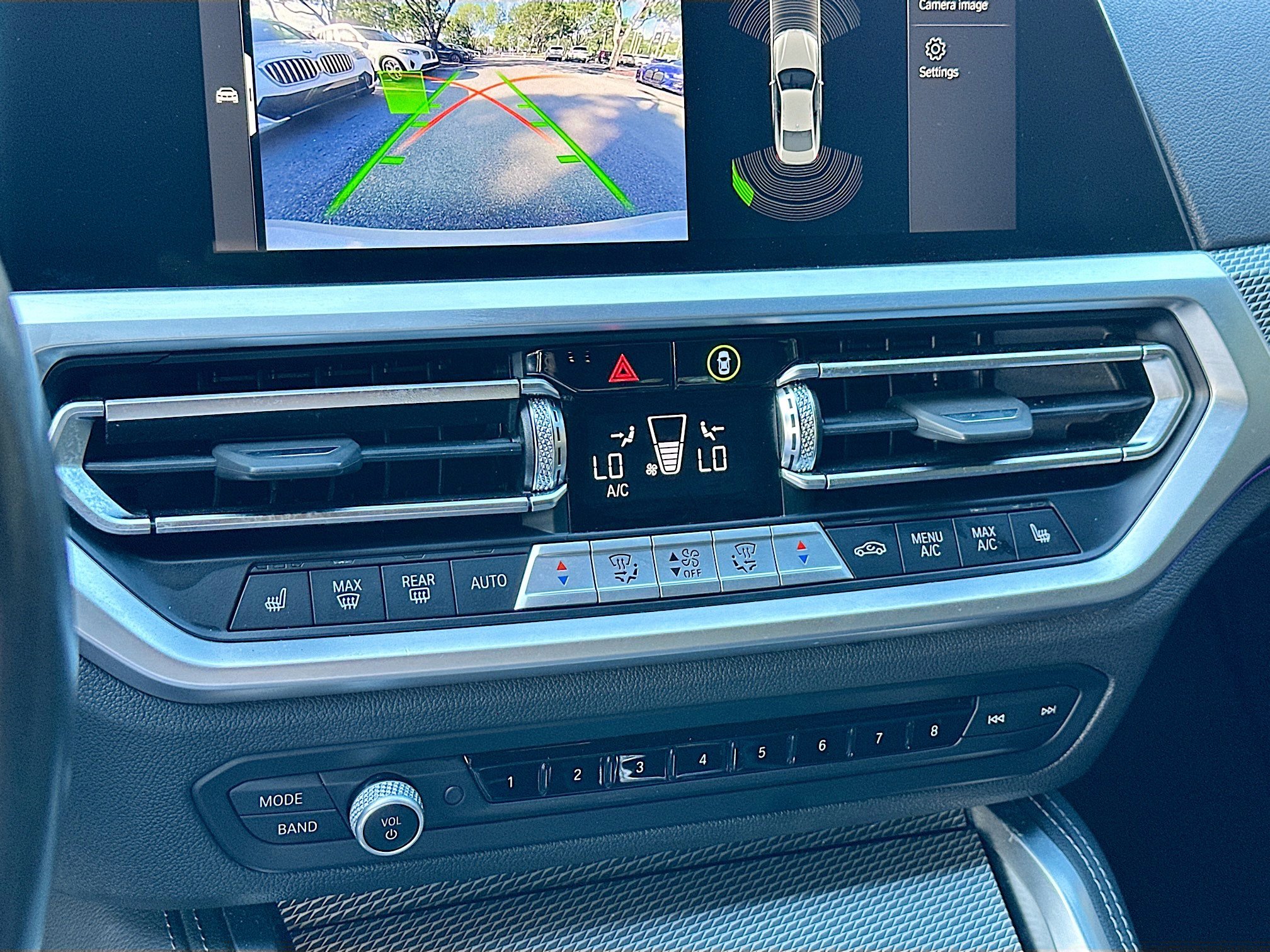 Used 2021 BMW 440i xDrive Coupe w/ Premium Package image 16