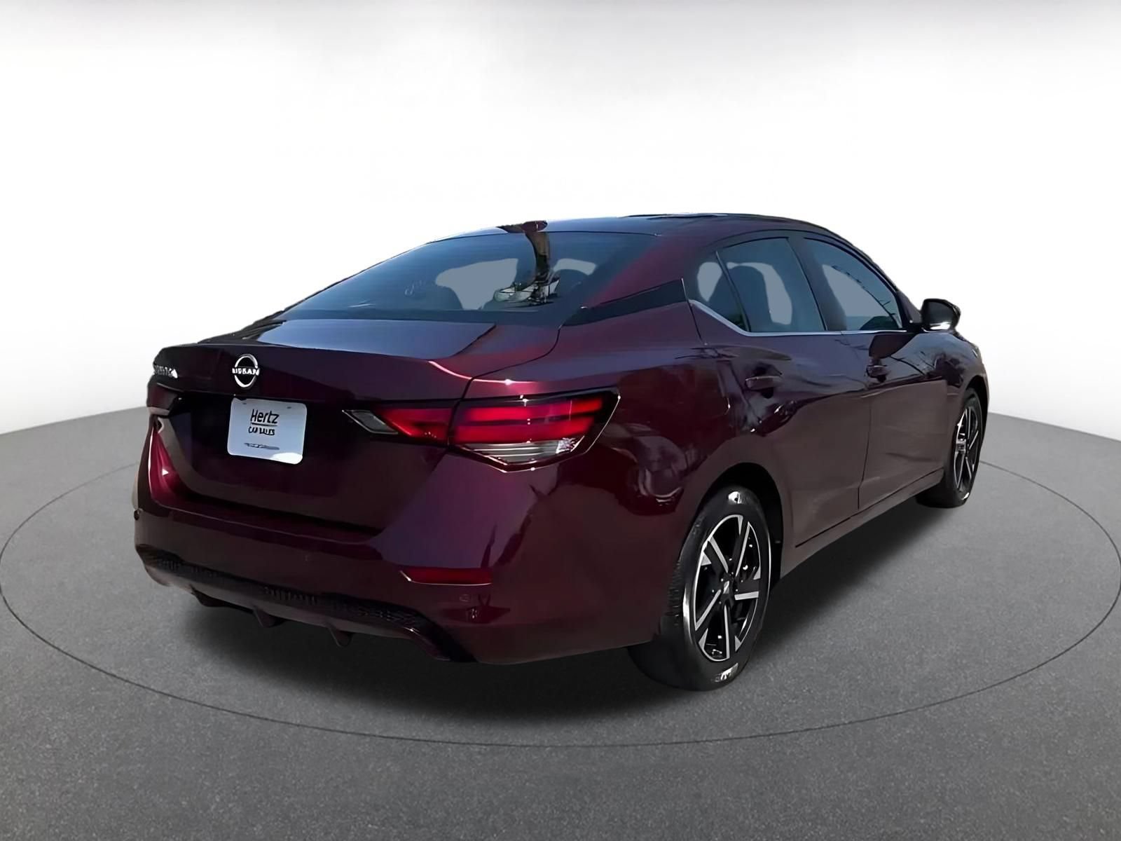 Used 2025 Nissan Sentra SV FWD image 15