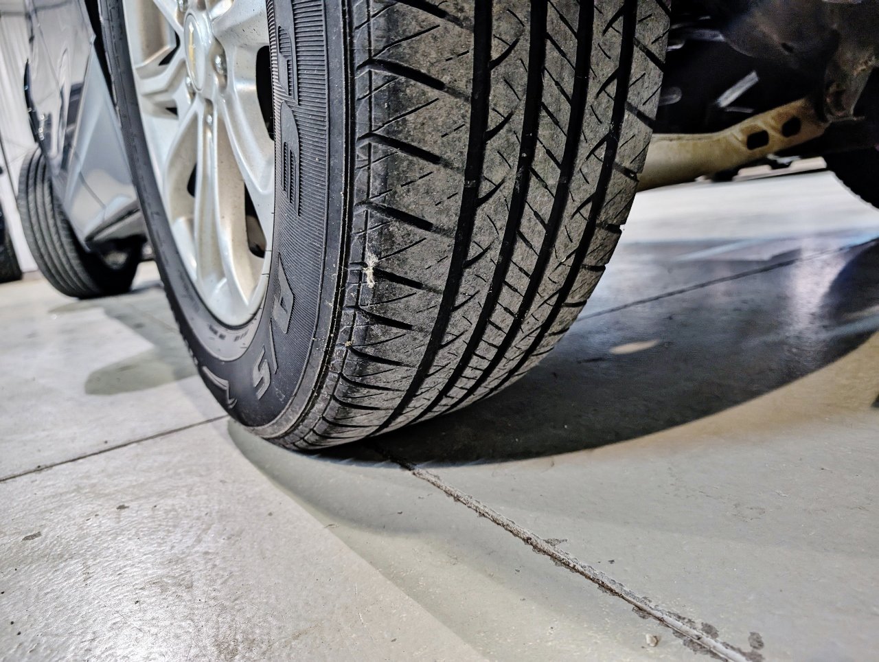 Used 2020 Chevrolet Equinox LS image 53