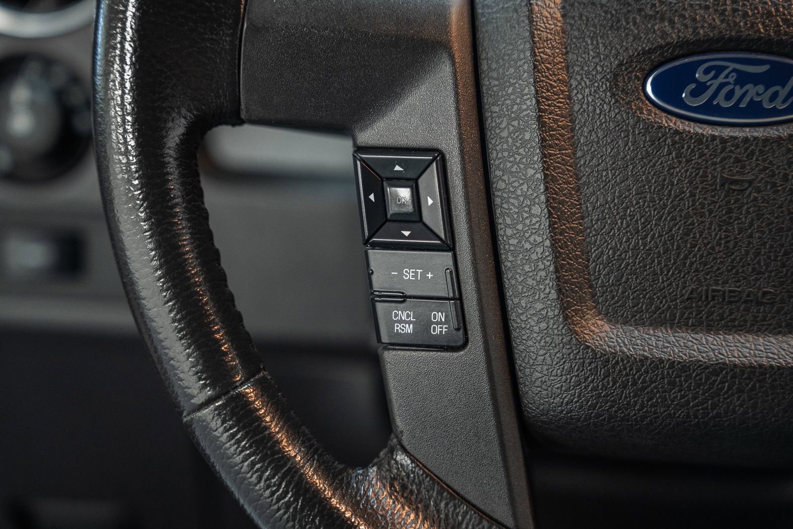 Used 2013 Ford F150 XLT w/ Luxury Equipment Group AWD/4WD image 33