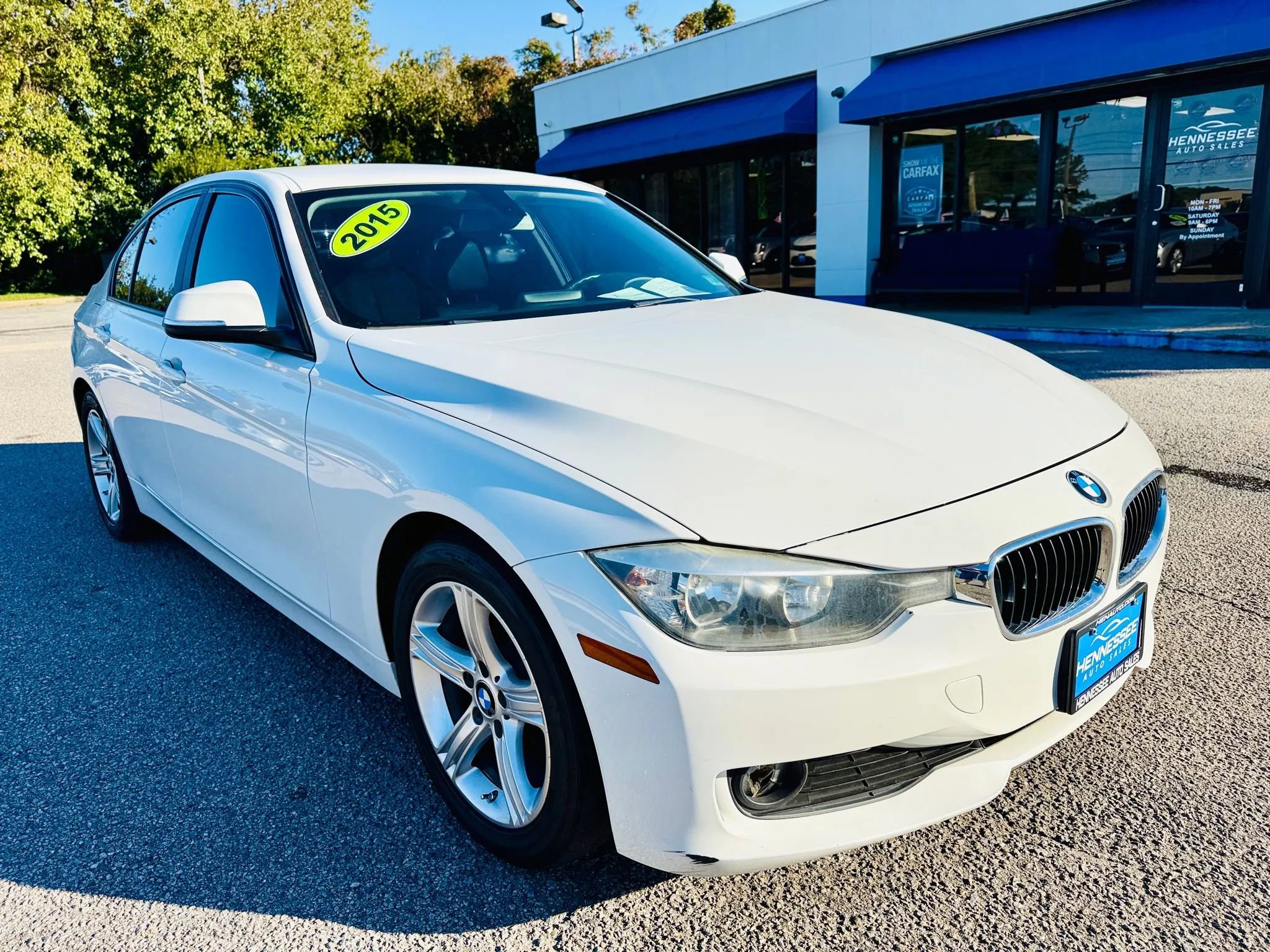 Used 2015 BMW 320i Sedan image 15