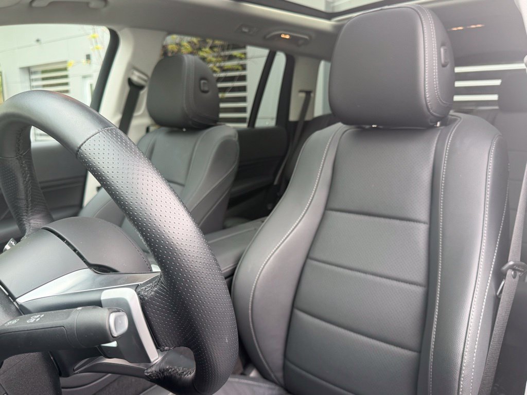 Used 2026 Mercedes-Benz GLS 450 4MATIC image 18