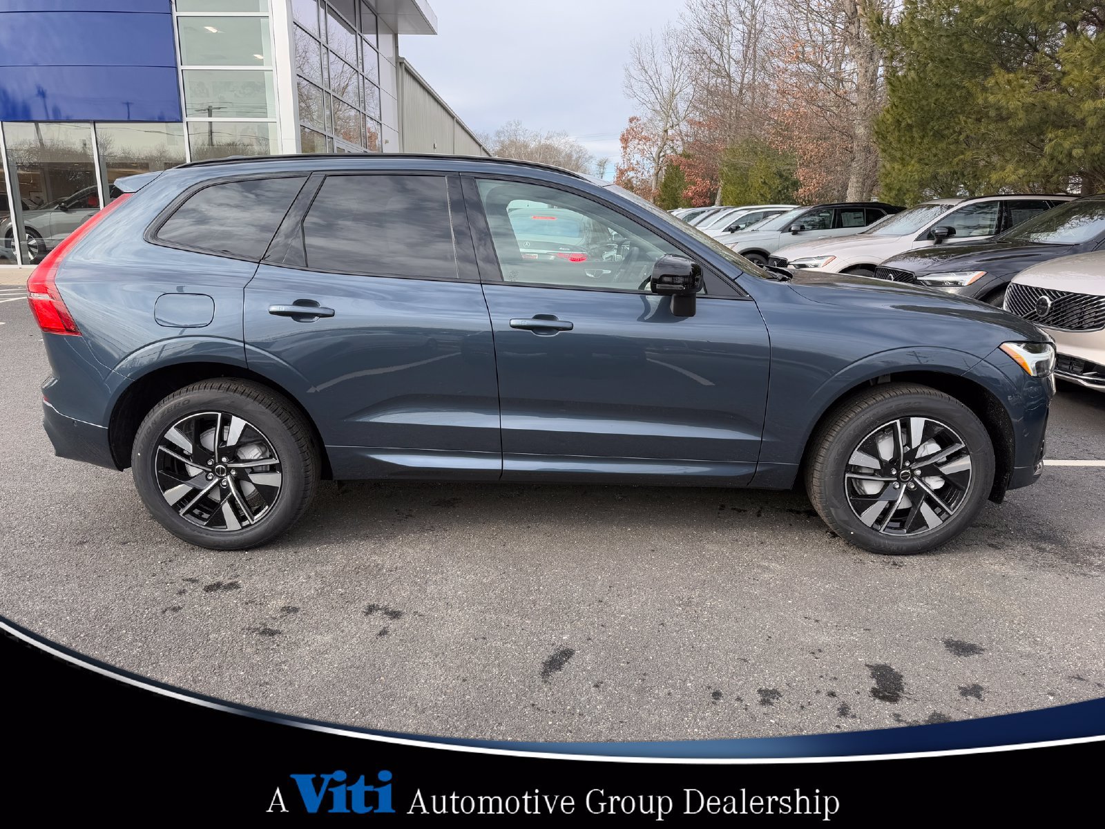 Used 2026 Volvo XC60 B5 Plus w/ Protection Package Premier AWD/4WD image 9