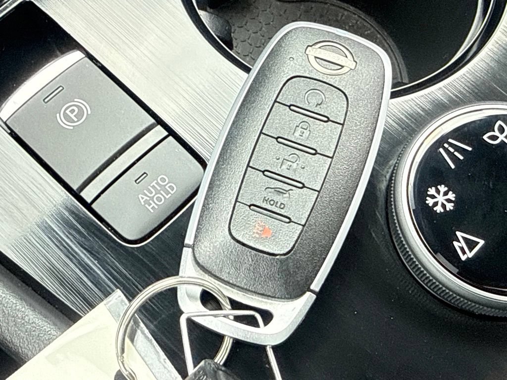 Certified 2023 Nissan Rogue SV w/ SV Premium B Package AWD/4WD image 37