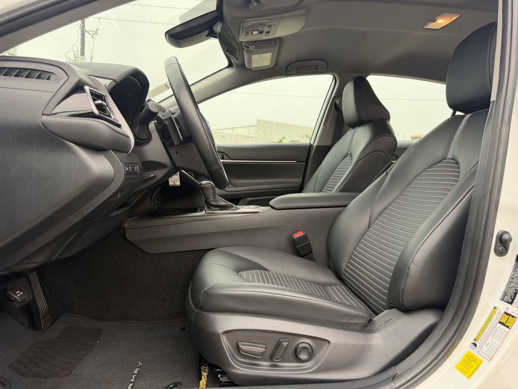 Used 2024 Toyota Camry SE FWD image 26