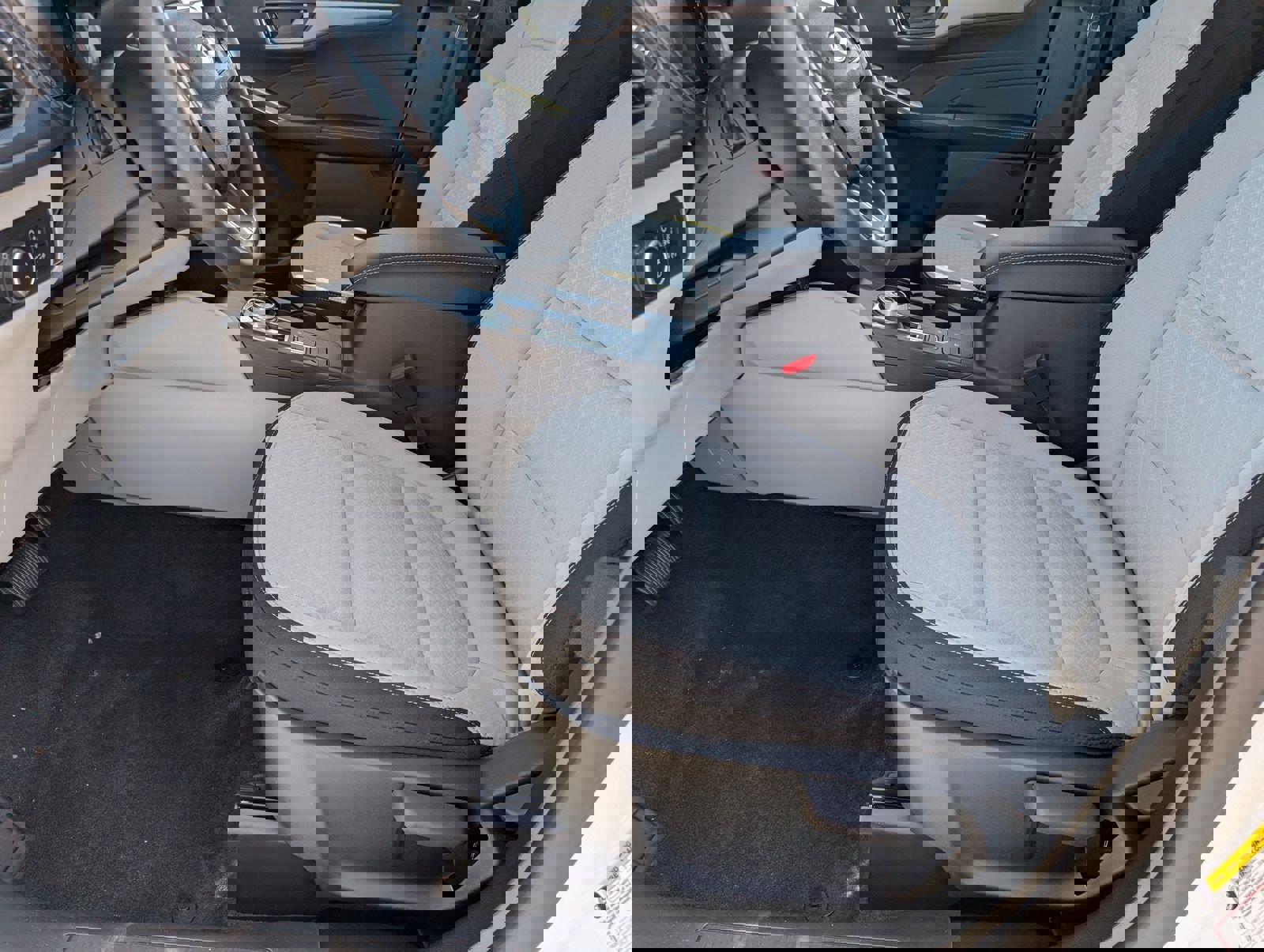 New 2026 Ford Escape Active FWD image 15