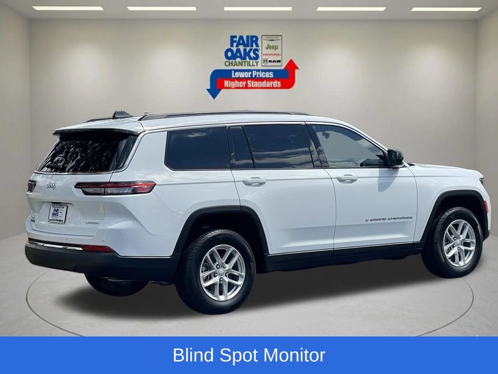 Certified 2025 Jeep Grand Cherokee L Laredo w/ Luxury Tech Group I AWD/4WD image 7
