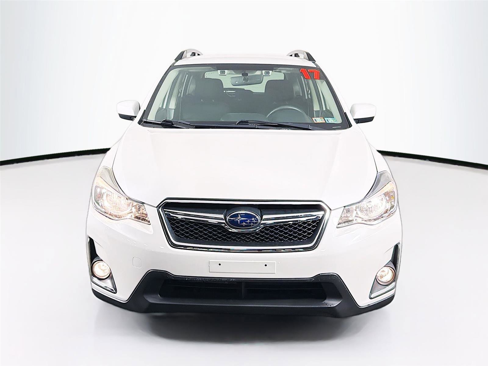 Used 2017 Subaru Crosstrek 2.0i Premium AWD/4WD image 2