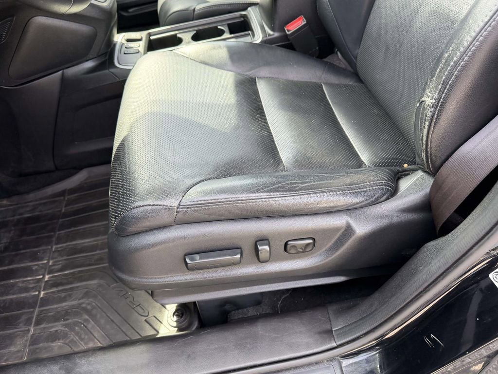 Used 2016 Honda CR-V Touring image 17