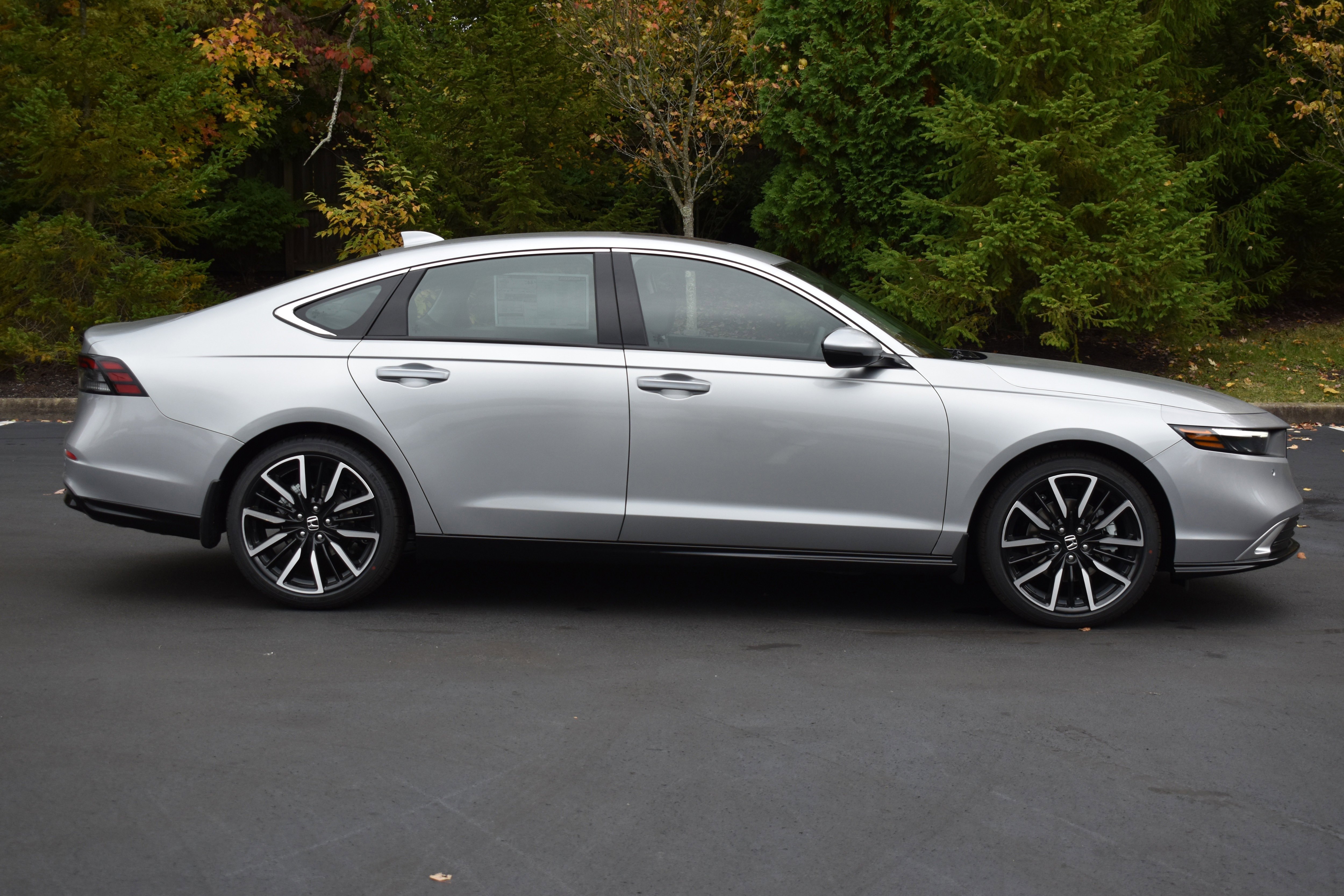 New 2026 Honda Accord Touring image 9