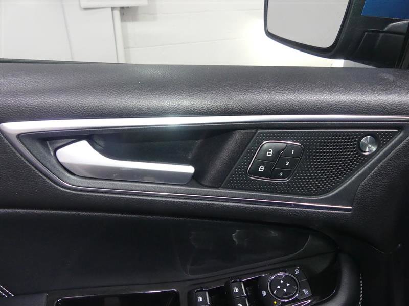 Used 2020 Ford Edge ST AWD/4WD image 20