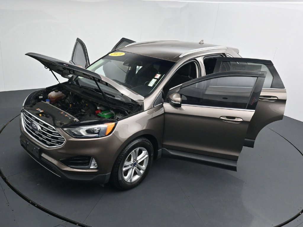 Used 2019 Ford Edge SEL AWD/4WD image 40