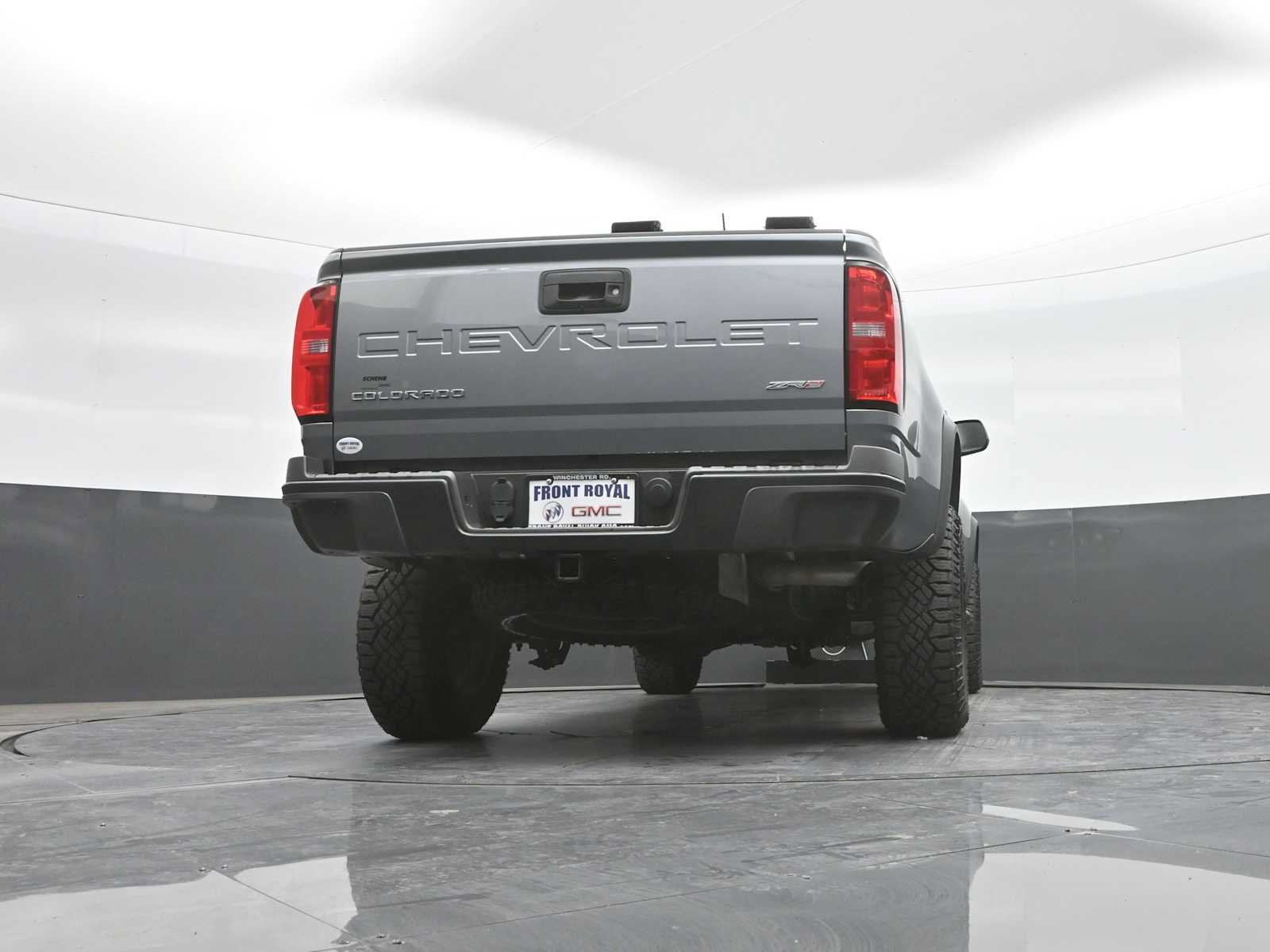 Used 2021 Chevrolet Colorado ZR2 w/ ZR2 Dusk Special Edition AWD/4WD image 38
