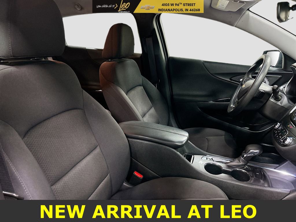 Used 2023 Chevrolet Malibu LT image 27