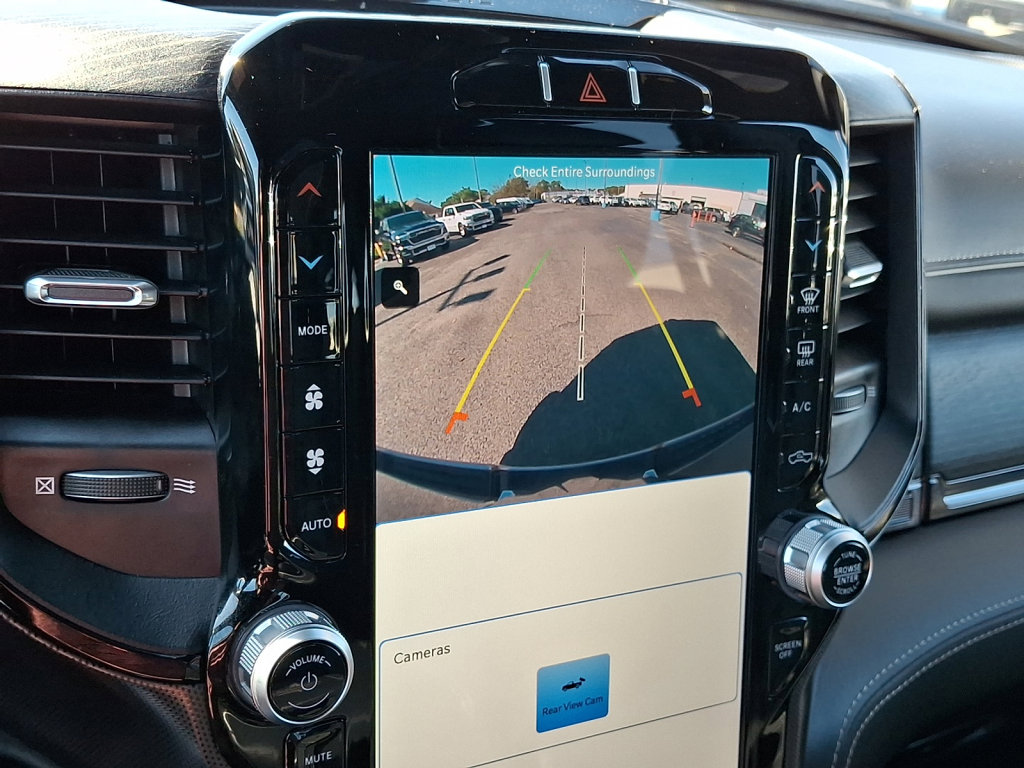 Certified 2023 RAM 1500 Limited w/ Bed Utility Group image 27