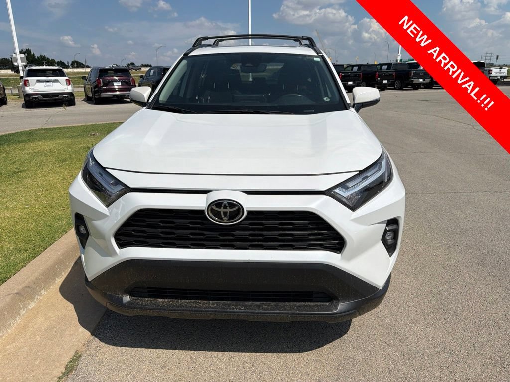 Used 2025 Toyota RAV4 XLE Premium FWD image 2