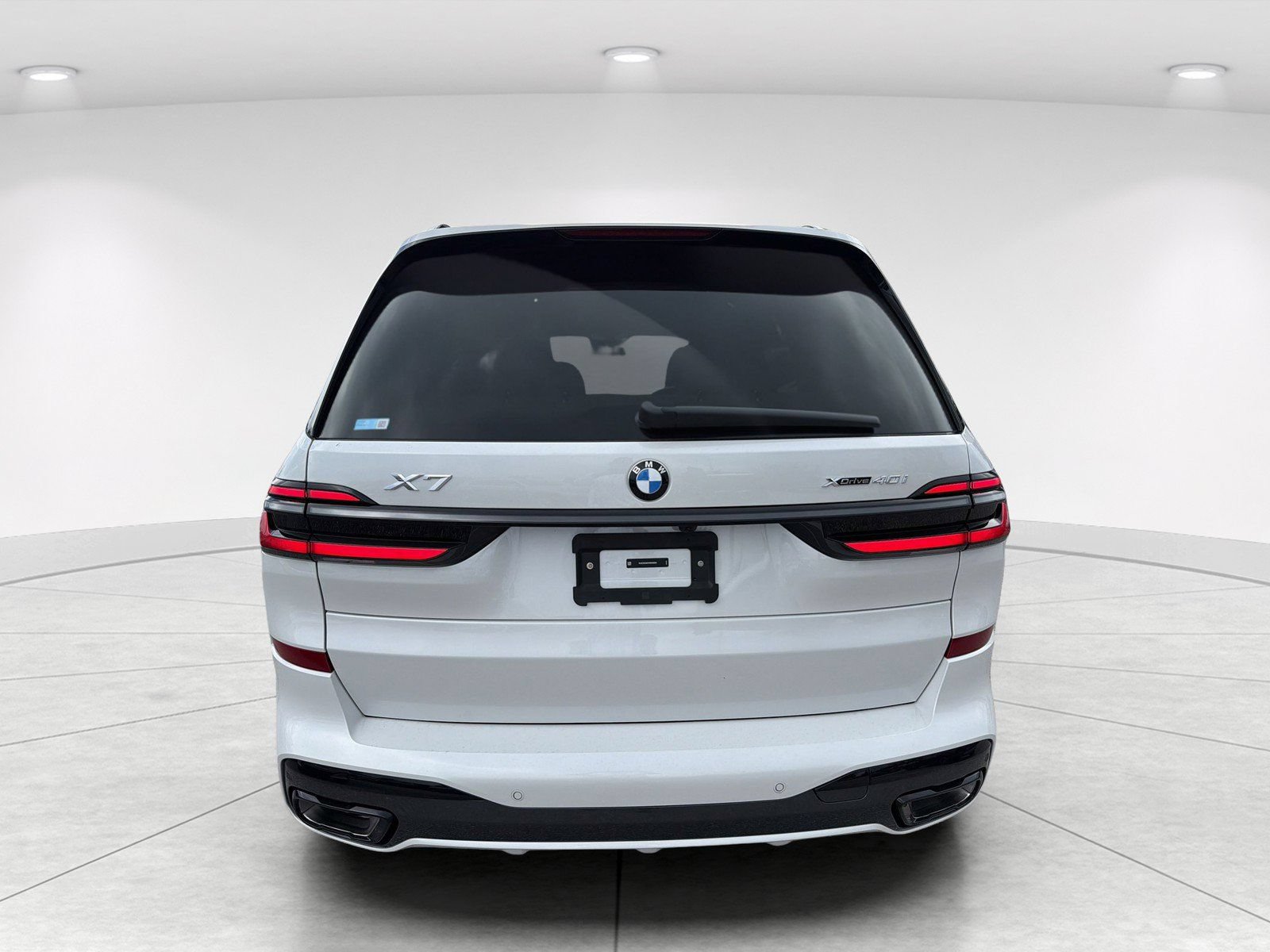 New 2027 BMW X7 xDrive40i w/ Executive Package AWD/4WD image 5