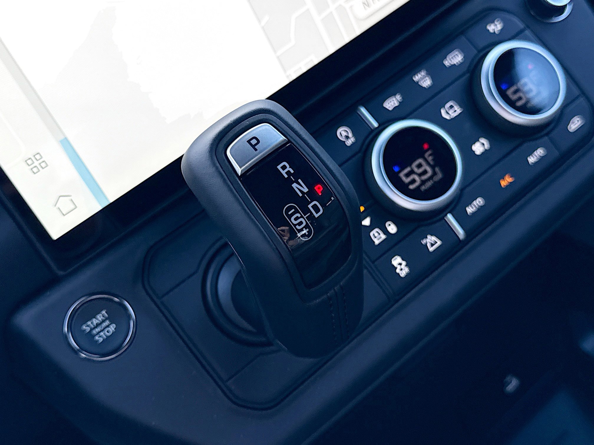New 2026 Land Rover Defender 110 X-Dynamic SE AWD/4WD image 29