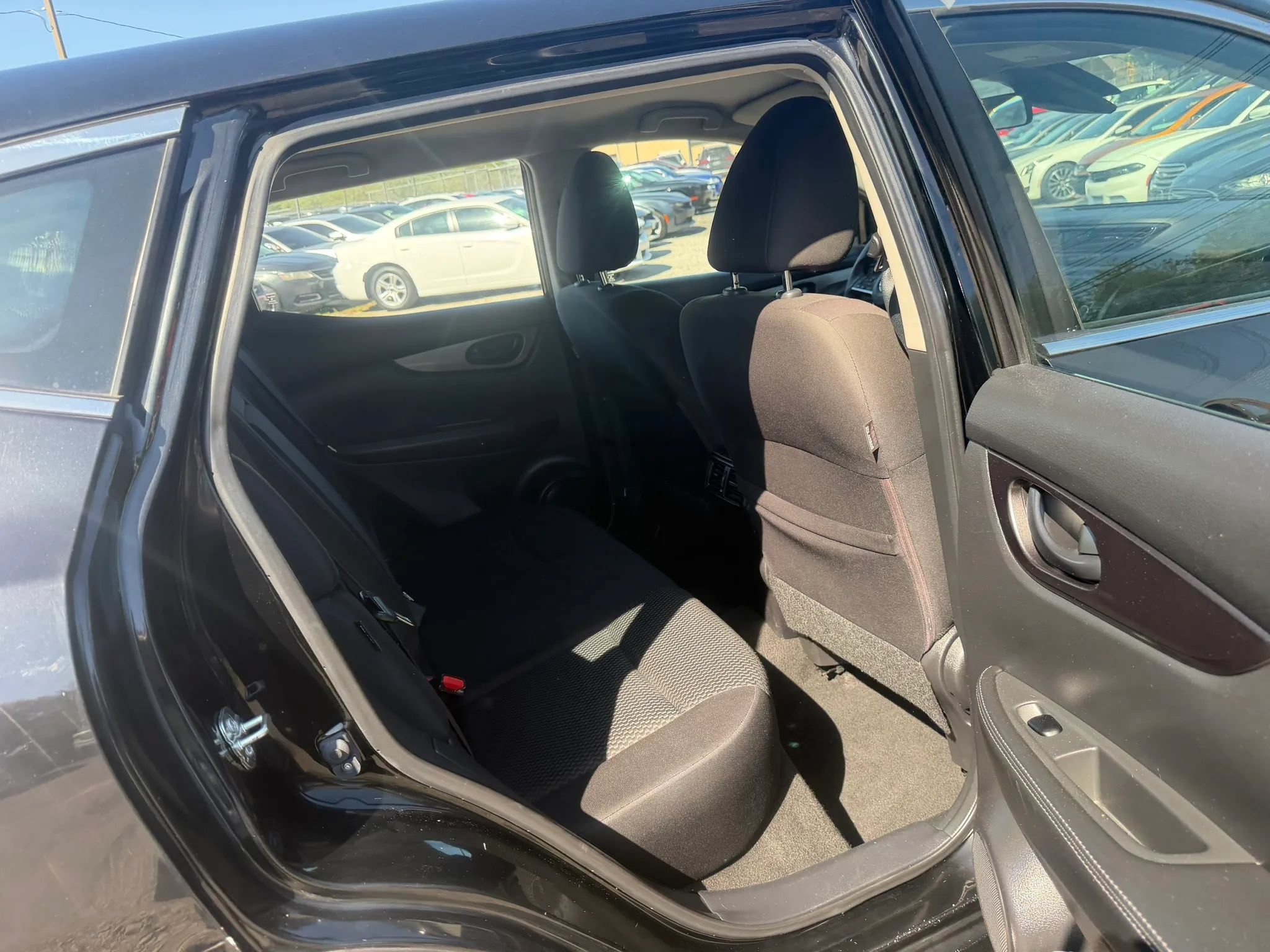 Used 2021 Nissan Rogue Sport S FWD image 25