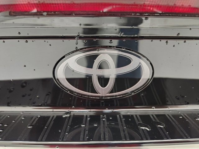 New 2026 Toyota Prius Plug-In Hybrid image 26