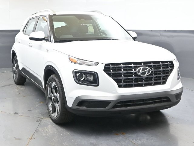 New 2026 Hyundai Venue SEL FWD image 8