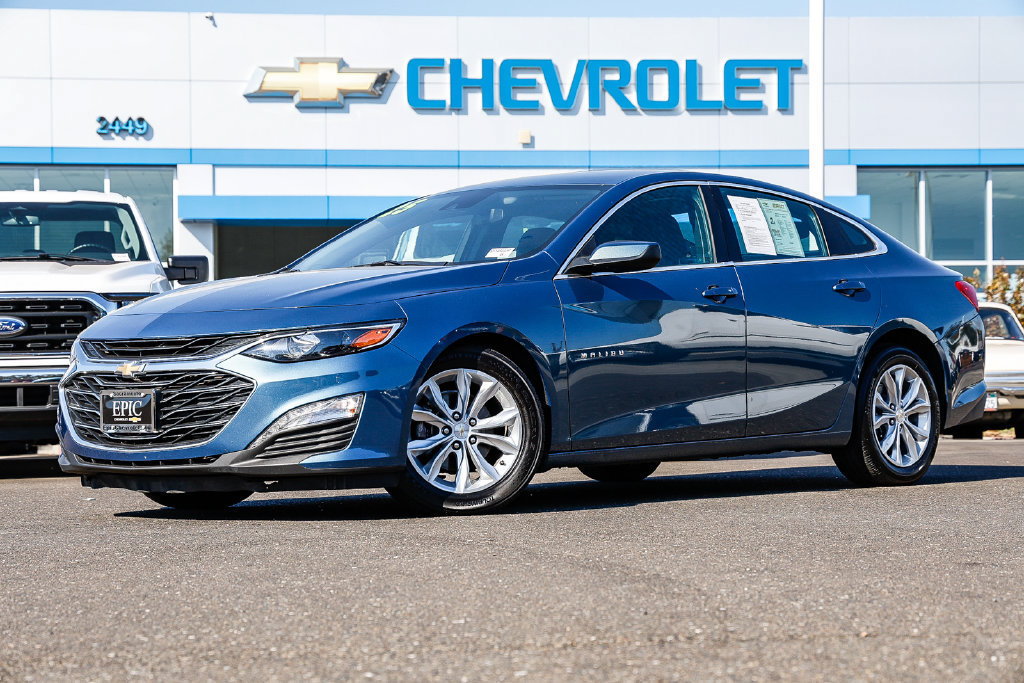 Used 2025 Chevrolet Malibu LT