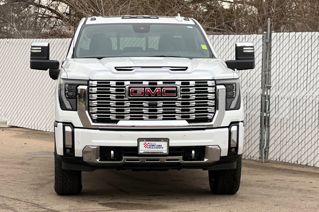 New 2026 GMC Sierra 2500 Denali w/ Denali Reserve Package image 6