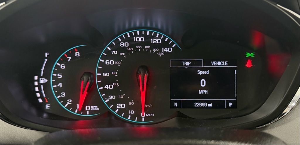 Used 2020 Chevrolet Trax LT w/ LT Convenience Package image 18