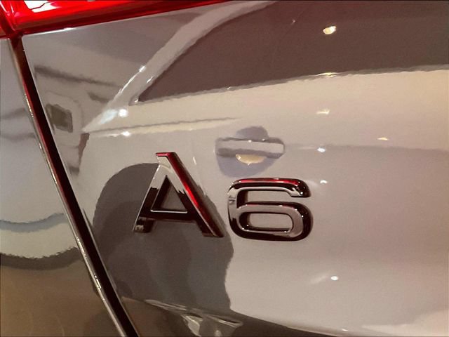 Certified 2025 Audi A6 Premium Plus w/ Premium Plus Package AWD/4WD image 33