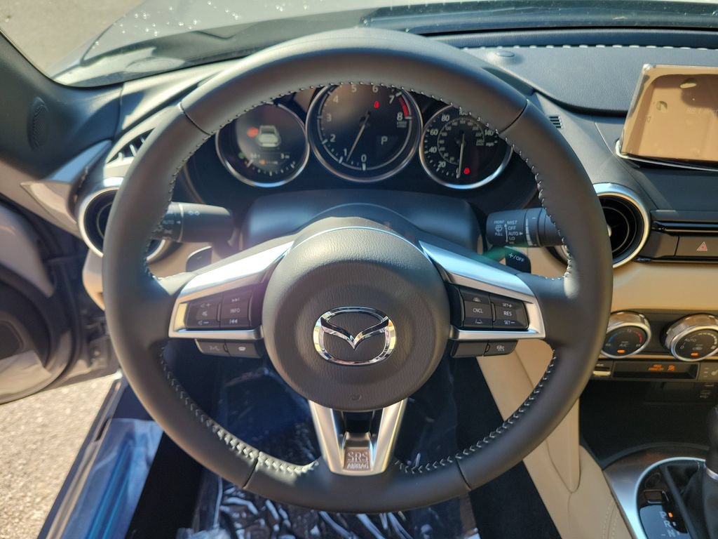 New 2026 MAZDA MX-5 Miata RF Grand Touring RWD image 18