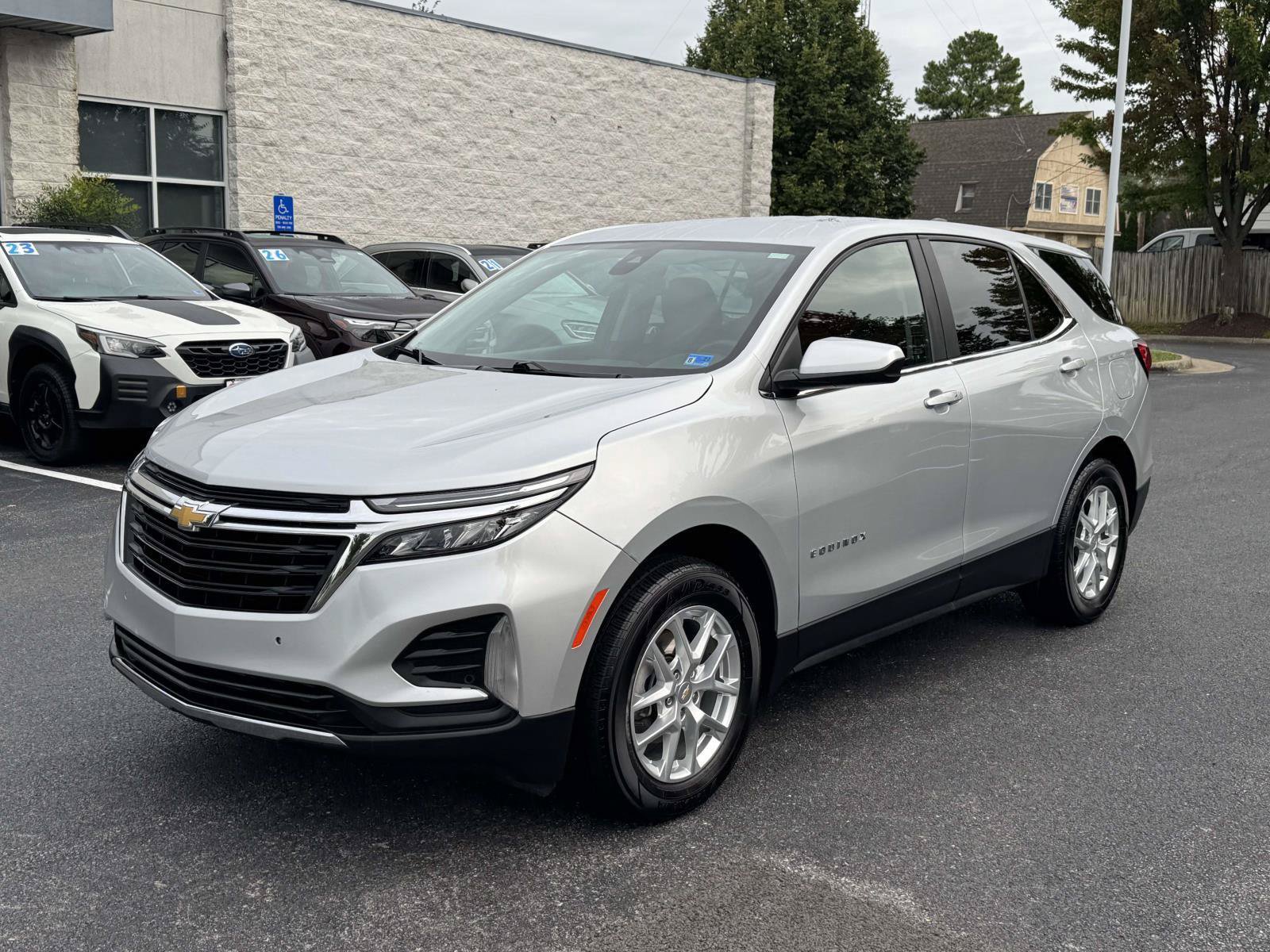 Used 2022 Chevrolet Equinox LT AWD/4WD image 5