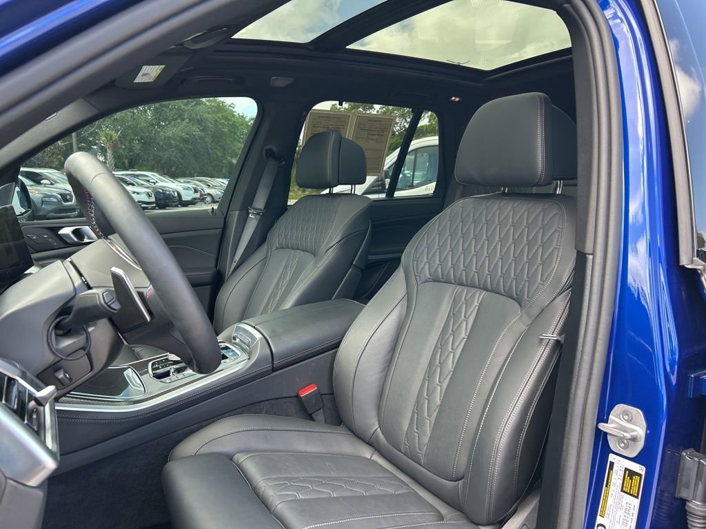 Used 2026 BMW X5 M60i image 21