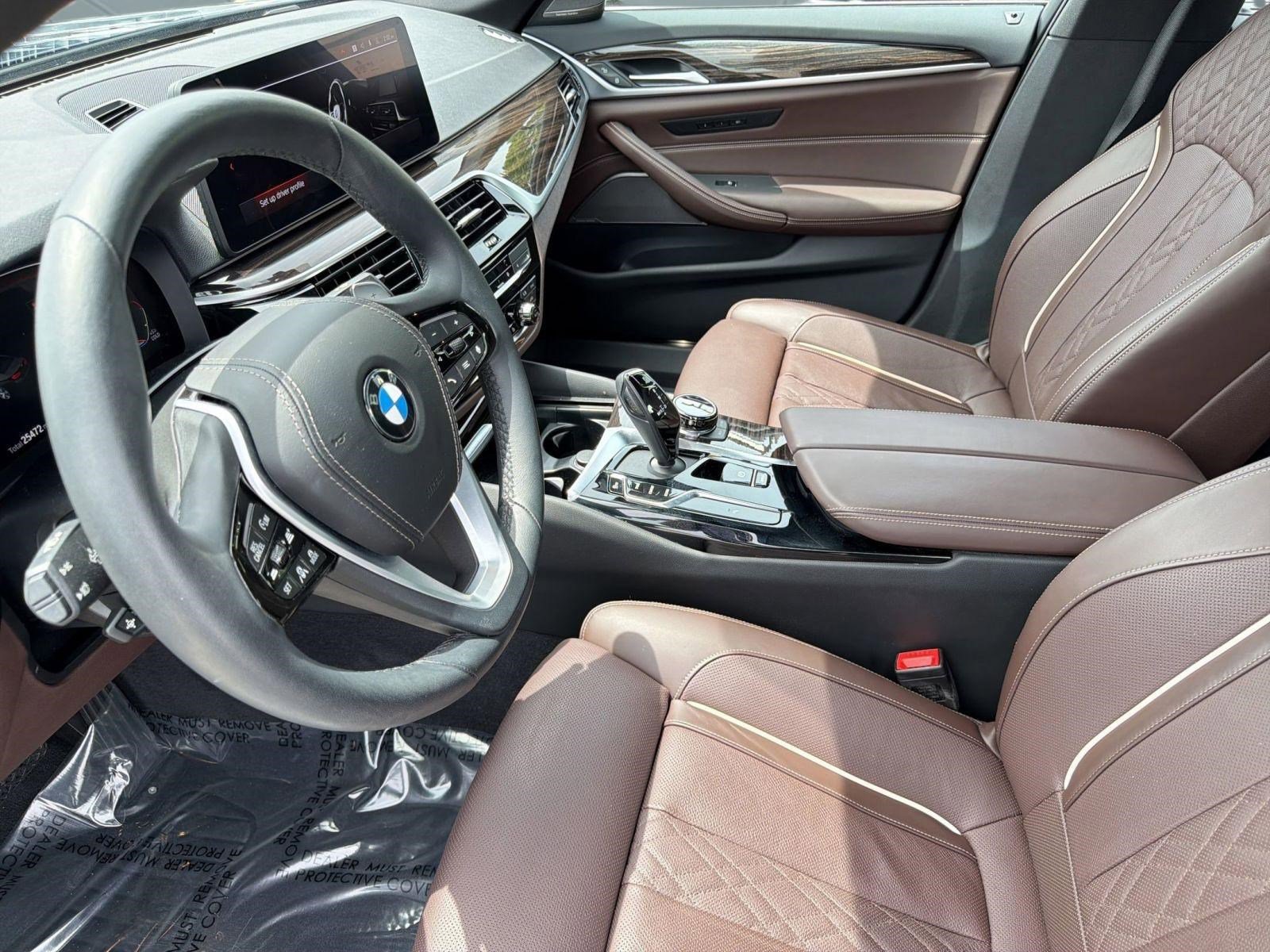 Certified 2023 BMW 540i w/ Executive Package RWD image 5