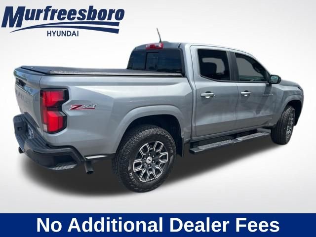 Used 2025 Chevrolet Colorado Z71 AWD/4WD image 3