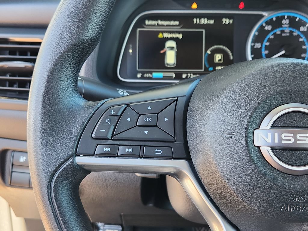 Used 2025 Nissan Leaf S FWD image 17
