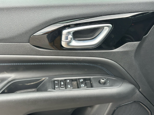 New 2026 Jeep Compass Latitude AWD/4WD image 19