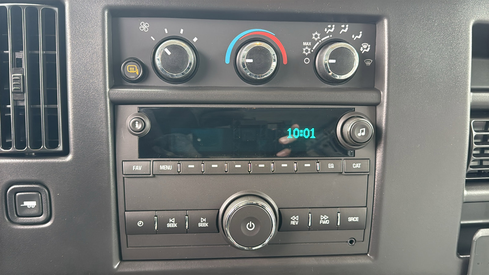 New 2026 GMC Savana 3500 Extended RWD image 11