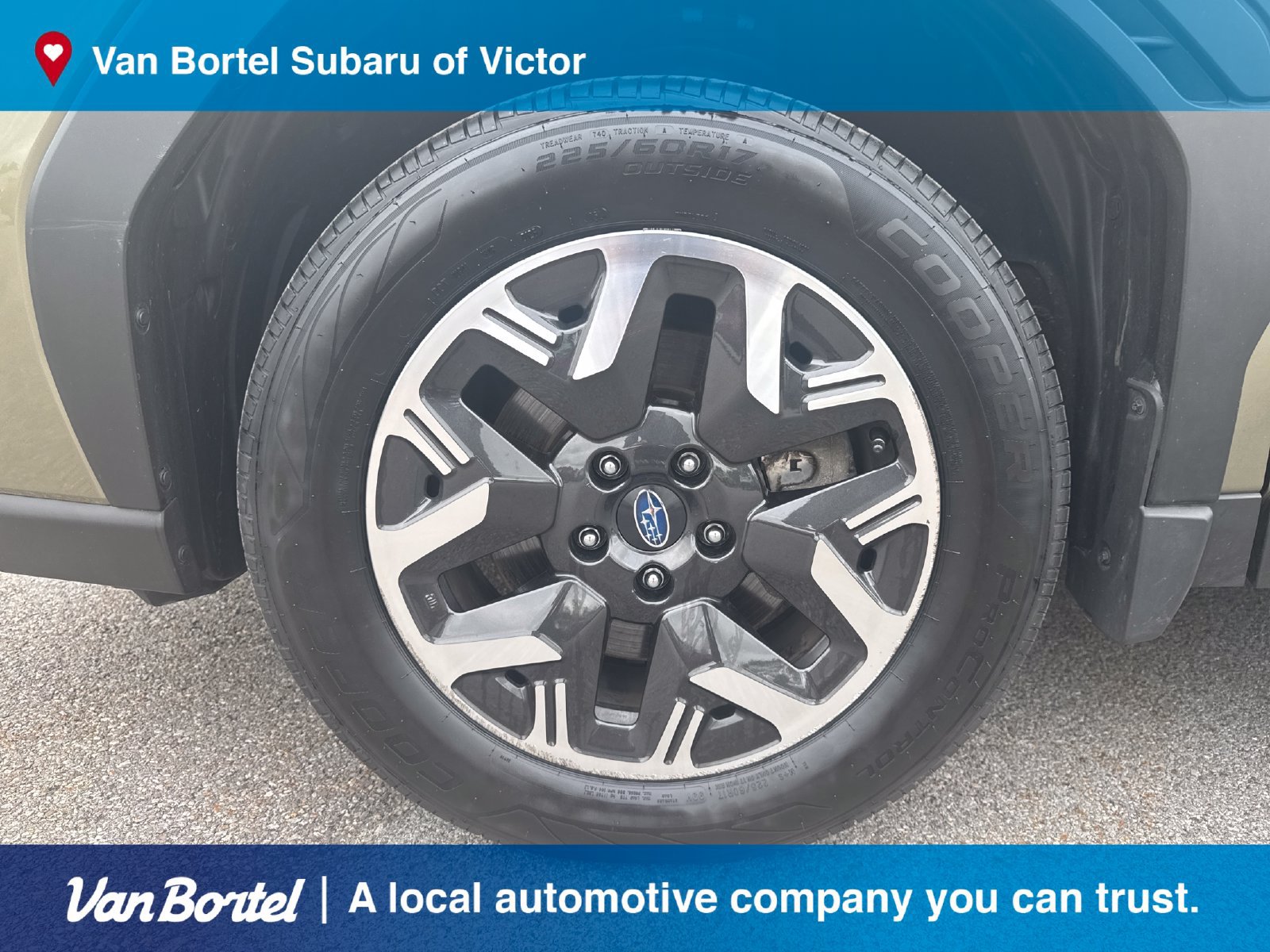 Certified 2025 Subaru Forester Premium AWD/4WD image 9