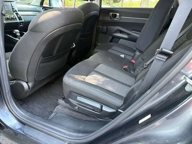 Used 2023 Kia Sorento LX FWD image 20