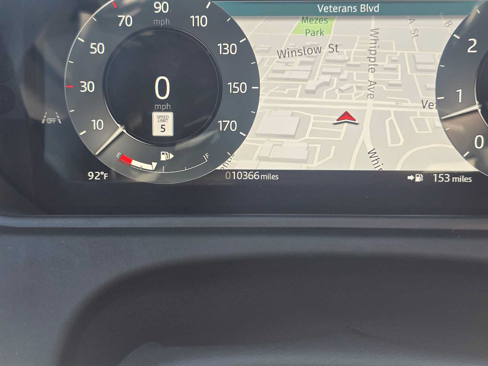 Used 2026 Land Rover Range Rover Velar Dynamic SE AWD/4WD image 28