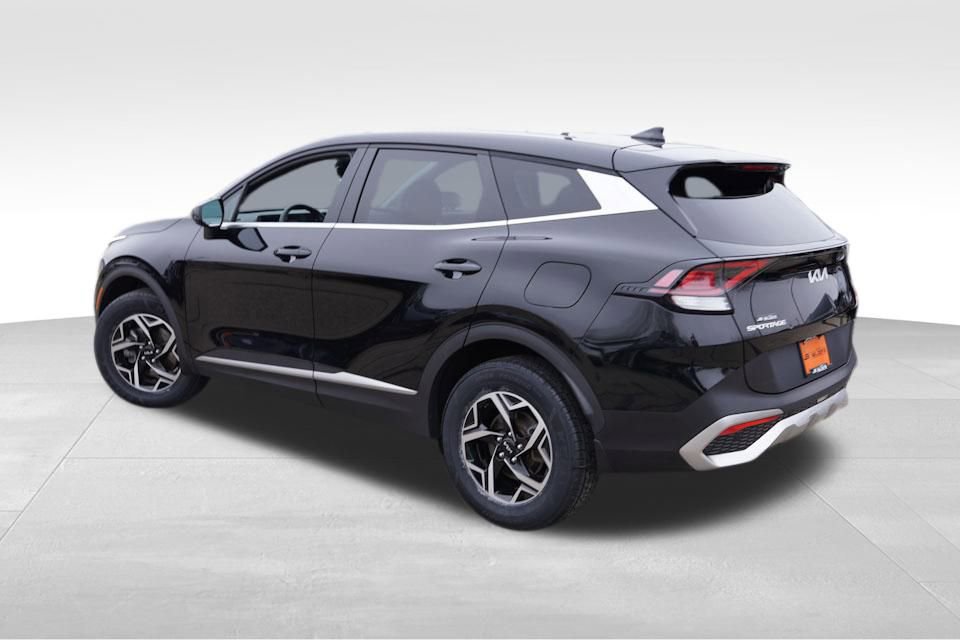 Certified 2023 Kia Sportage LX image 9