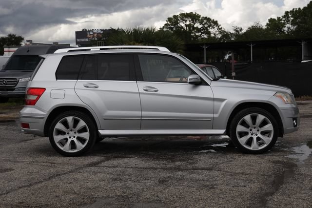 Used 2010 Mercedes-Benz GLK 350 2WD w/ Multimedia Pkg image 16