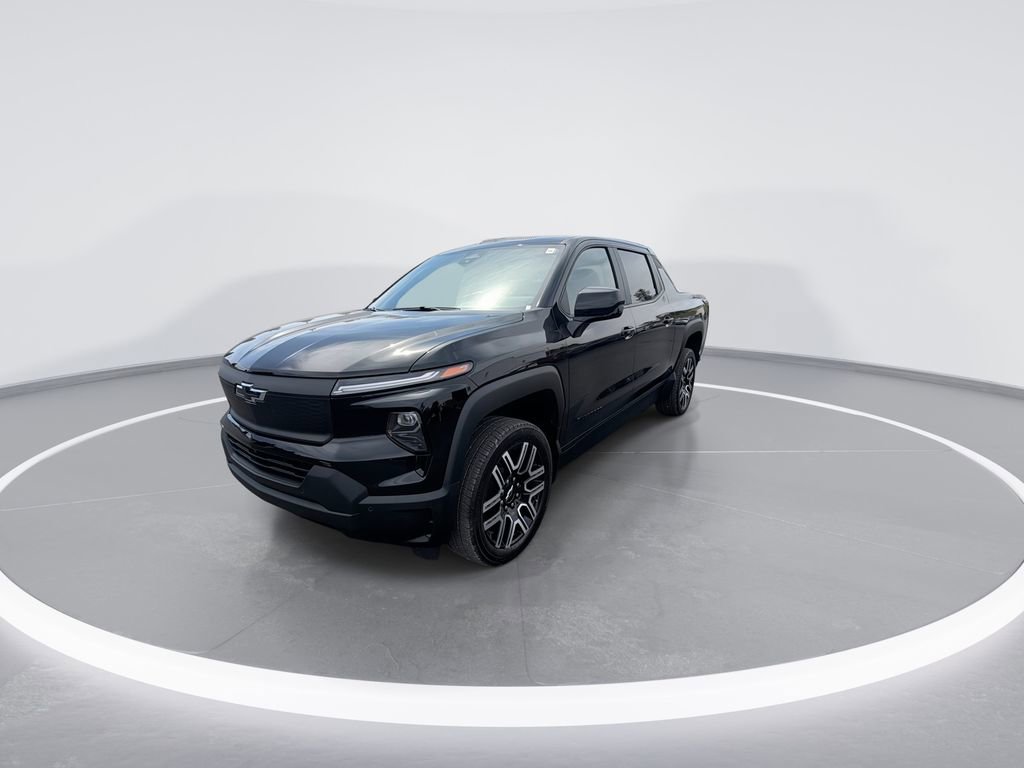 New 2026 Chevrolet Silverado EV W/T w/ LPO, Custom Package AWD/4WD image 4