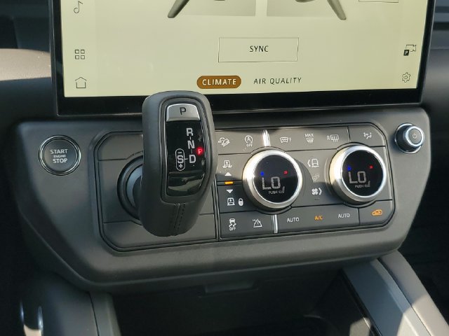 New 2026 Land Rover Defender 130 S AWD/4WD image 30
