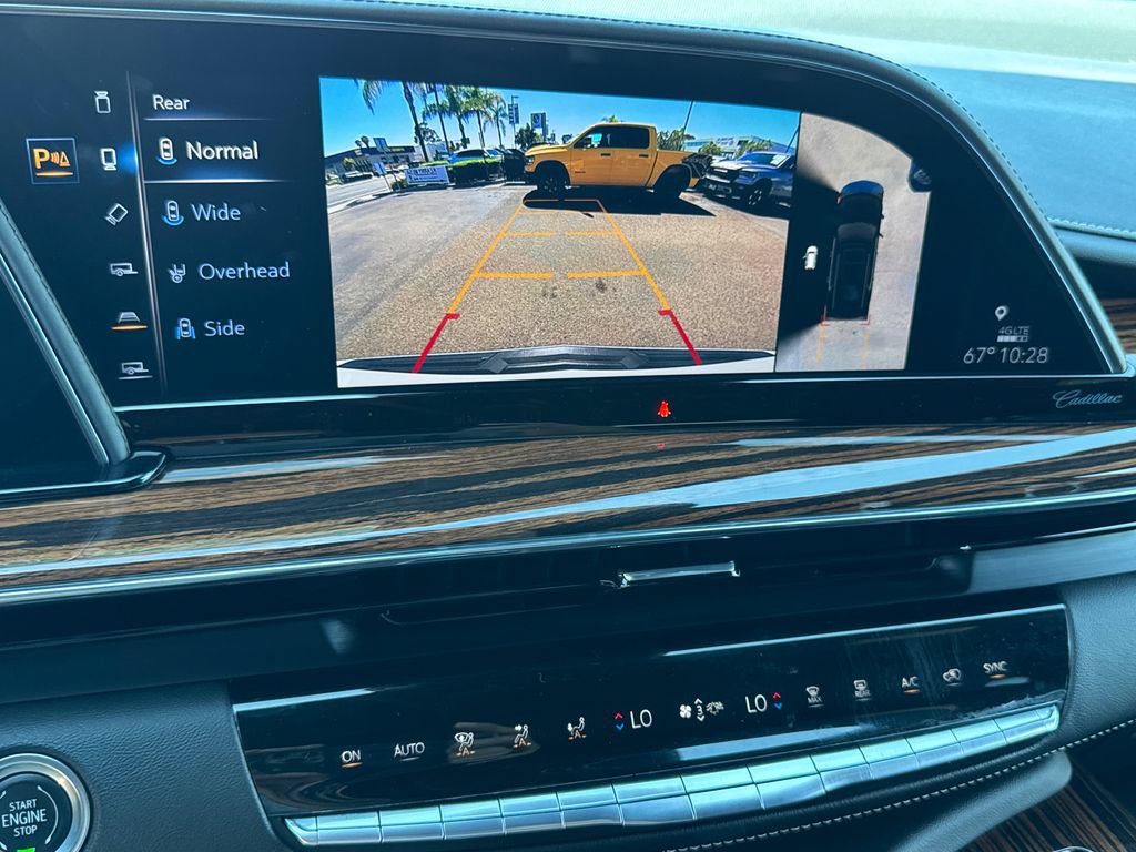 Used 2021 Cadillac Escalade Premium Luxury w/ Performance Package RWD image 30